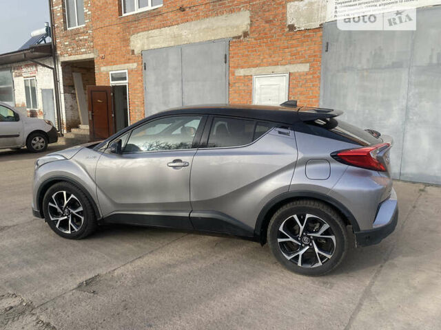 Серый Тойота C-HR, объемом двигателя 1.8 л и пробегом 112 тыс. км за 22801 $, фото 6 на Automoto.ua