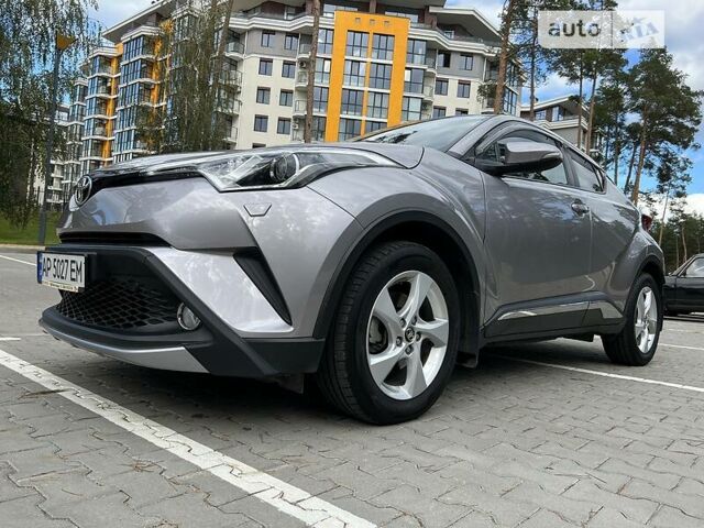 Сірий Тойота C-HR, об'ємом двигуна 1.2 л та пробігом 39 тис. км за 21900 $, фото 39 на Automoto.ua