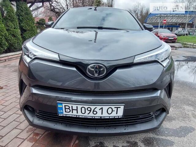 Серый Тойота C-HR, объемом двигателя 1.99 л и пробегом 47 тыс. км за 17300 $, фото 16 на Automoto.ua