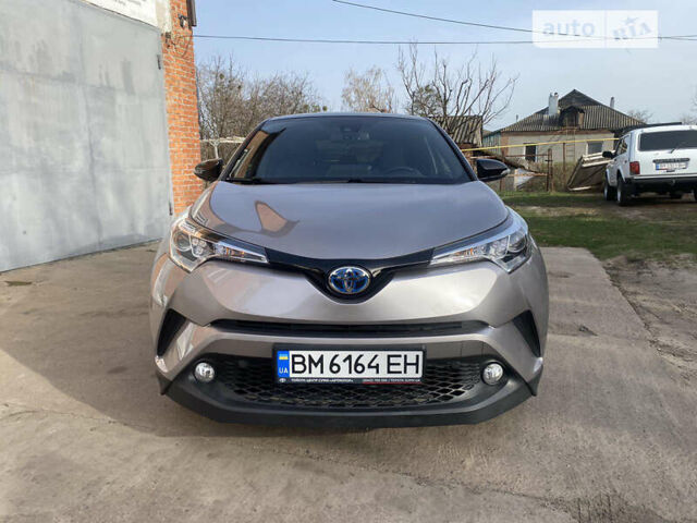 Серый Тойота C-HR, объемом двигателя 1.8 л и пробегом 112 тыс. км за 22801 $, фото 1 на Automoto.ua