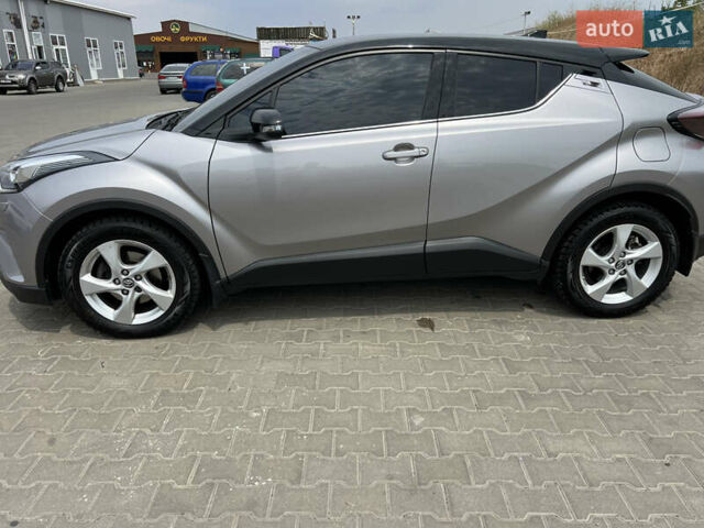 Сірий Тойота C-HR, об'ємом двигуна 1.2 л та пробігом 50 тис. км за 22000 $, фото 1 на Automoto.ua