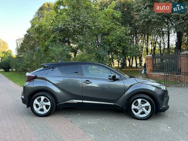 Серый Тойота C-HR, объемом двигателя 1.2 л и пробегом 112 тыс. км за 16800 $, фото 11 на Automoto.ua