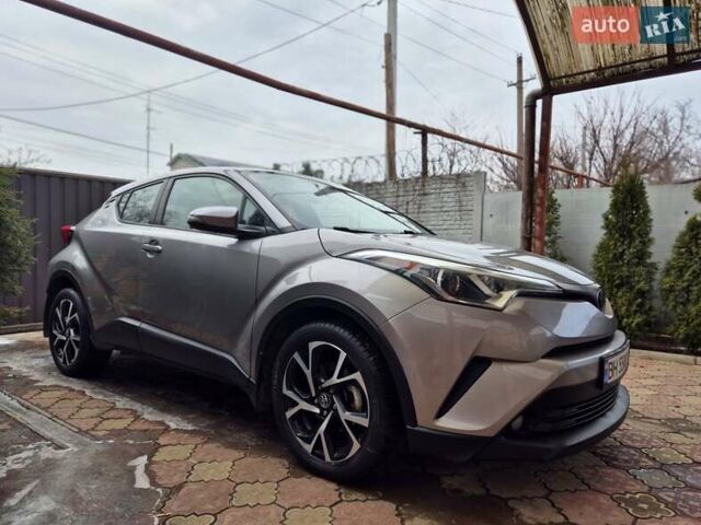 Серый Тойота C-HR, объемом двигателя 2 л и пробегом 67 тыс. км за 17300 $, фото 8 на Automoto.ua