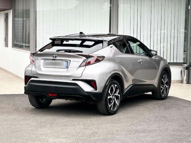 Сірий Тойота C-HR, об'ємом двигуна 0.18 л та пробігом 130 тис. км за 8400 $, фото 4 на Automoto.ua