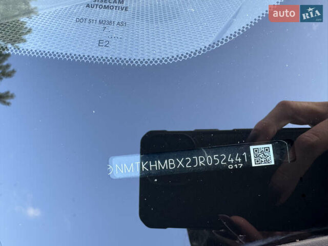 Сірий Тойота C-HR, об'ємом двигуна 1.99 л та пробігом 133 тис. км за 15499 $, фото 10 на Automoto.ua