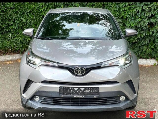 Сірий Тойота C-HR, об'ємом двигуна 2 л та пробігом 75 тис. км за 16000 $, фото 1 на Automoto.ua