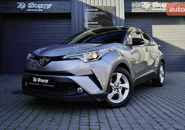 Серый Тойота C-HR, объемом двигателя 1.2 л и пробегом 89 тыс. км за 18500 $, фото 9 на Automoto.ua