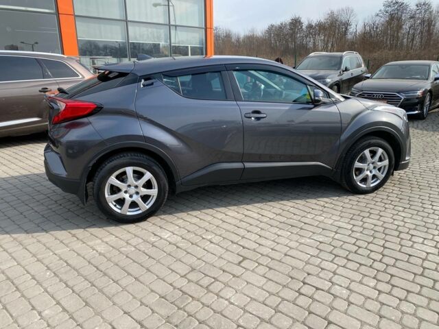 Серый Тойота C-HR, объемом двигателя 1.8 л и пробегом 109 тыс. км за 18600 $, фото 8 на Automoto.ua