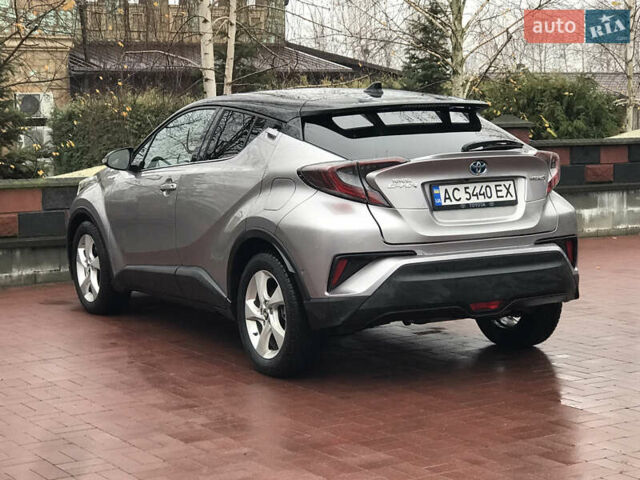 Серый Тойота C-HR, объемом двигателя 1.8 л и пробегом 69 тыс. км за 20700 $, фото 8 на Automoto.ua