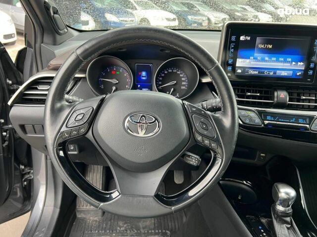 Сірий Тойота C-HR, об'ємом двигуна 1.2 л та пробігом 108 тис. км за 19290 $, фото 22 на Automoto.ua