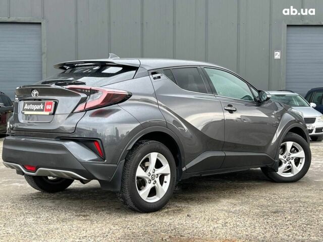 Сірий Тойота C-HR, об'ємом двигуна 1.2 л та пробігом 108 тис. км за 19290 $, фото 7 на Automoto.ua