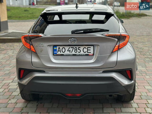 Сірий Тойота C-HR, об'ємом двигуна 1.2 л та пробігом 102 тис. км за 20800 $, фото 6 на Automoto.ua