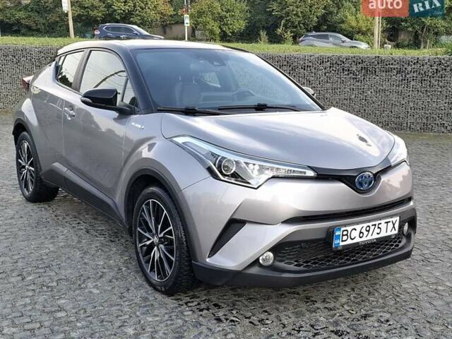 Серый Тойота C-HR, объемом двигателя 1.8 л и пробегом 90 тыс. км за 20300 $, фото 9 на Automoto.ua