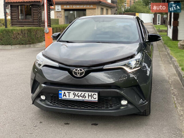 Серый Тойота C-HR, объемом двигателя 1.2 л и пробегом 64 тыс. км за 21450 $, фото 47 на Automoto.ua