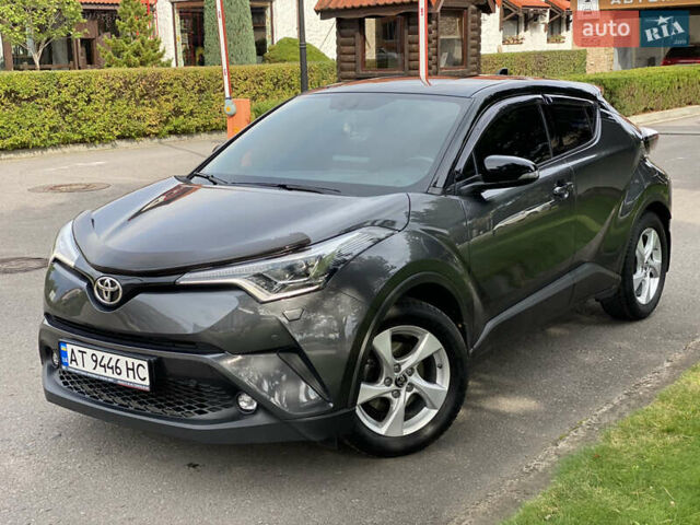 Серый Тойота C-HR, объемом двигателя 1.2 л и пробегом 64 тыс. км за 21450 $, фото 25 на Automoto.ua