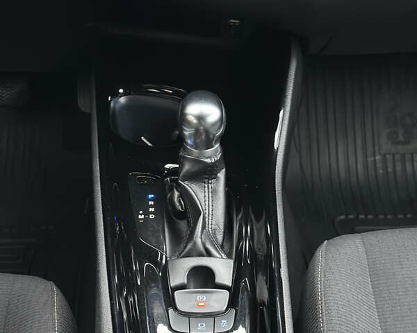 Сірий Тойота C-HR, об'ємом двигуна 1.2 л та пробігом 102 тис. км за 20800 $, фото 23 на Automoto.ua