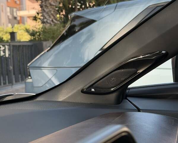 Серый Тойота C-HR, объемом двигателя 1.2 л и пробегом 94 тыс. км за 21000 $, фото 24 на Automoto.ua