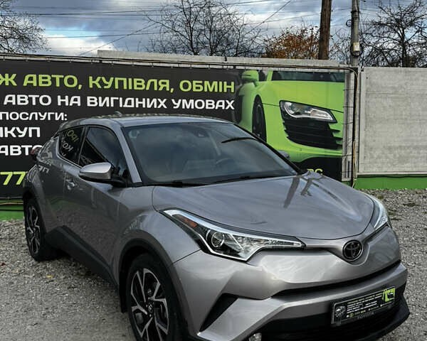 Сірий Тойота C-HR, об'ємом двигуна 1.99 л та пробігом 53 тис. км за 21000 $, фото 1 на Automoto.ua