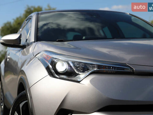 Сірий Тойота C-HR, об'ємом двигуна 2 л та пробігом 53 тис. км за 23500 $, фото 4 на Automoto.ua