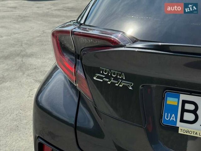 Сірий Тойота C-HR, об'ємом двигуна 1.8 л та пробігом 70 тис. км за 22999 $, фото 11 на Automoto.ua