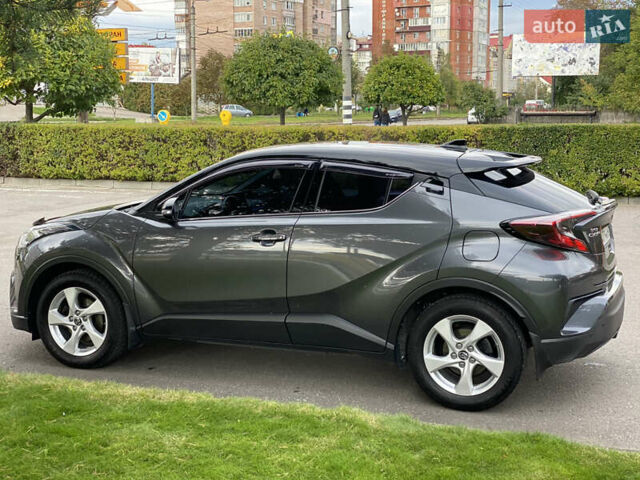 Серый Тойота C-HR, объемом двигателя 1.2 л и пробегом 64 тыс. км за 21450 $, фото 55 на Automoto.ua
