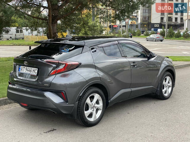 Серый Тойота C-HR, объемом двигателя 1.2 л и пробегом 64 тыс. км за 21450 $, фото 51 на Automoto.ua