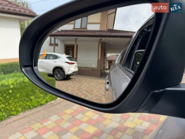 Сірий Тойота C-HR, об'ємом двигуна 1.99 л та пробігом 92 тис. км за 18700 $, фото 21 на Automoto.ua