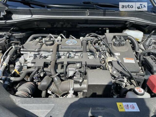 Серый Тойота C-HR, объемом двигателя 1.8 л и пробегом 98 тыс. км за 25400 $, фото 19 на Automoto.ua