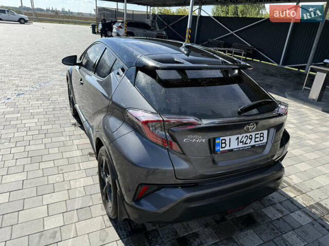 Сірий Тойота C-HR, об'ємом двигуна 1.99 л та пробігом 50 тис. км за 23000 $, фото 3 на Automoto.ua