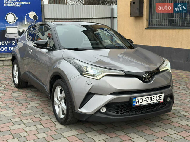 Сірий Тойота C-HR, об'ємом двигуна 1.2 л та пробігом 102 тис. км за 20800 $, фото 2 на Automoto.ua