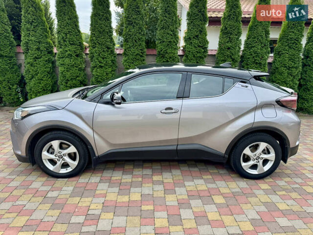Сірий Тойота C-HR, об'ємом двигуна 1.99 л та пробігом 92 тис. км за 18700 $, фото 4 на Automoto.ua