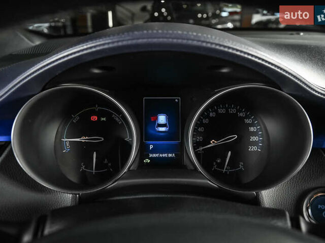 Серый Тойота C-HR, объемом двигателя 1.8 л и пробегом 84 тыс. км за 22999 $, фото 19 на Automoto.ua