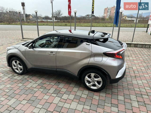 Сірий Тойота C-HR, об'ємом двигуна 1.2 л та пробігом 102 тис. км за 20800 $, фото 9 на Automoto.ua