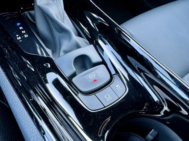 Серый Тойота C-HR, объемом двигателя 0.12 л и пробегом 24 тыс. км за 22900 $, фото 23 на Automoto.ua