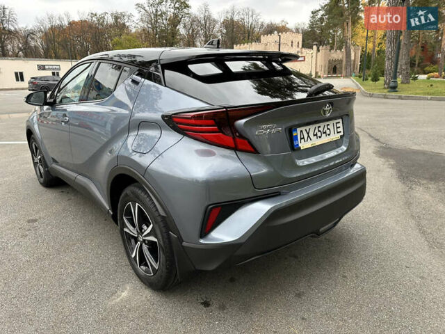 Сірий Тойота C-HR, об'ємом двигуна 1.2 л та пробігом 25 тис. км за 23900 $, фото 10 на Automoto.ua