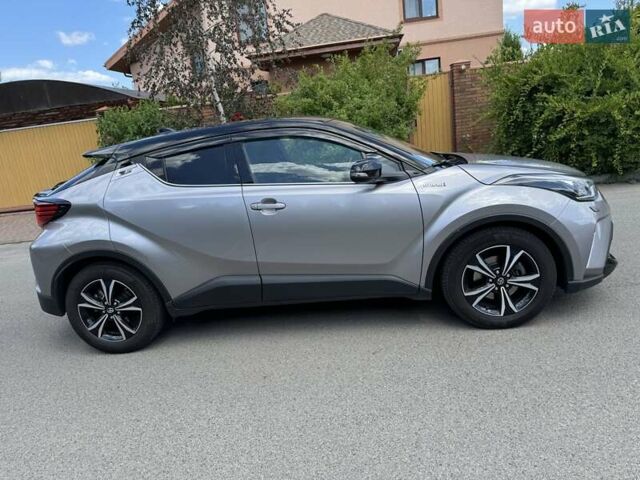 Сірий Тойота C-HR, об'ємом двигуна 2 л та пробігом 110 тис. км за 25700 $, фото 7 на Automoto.ua