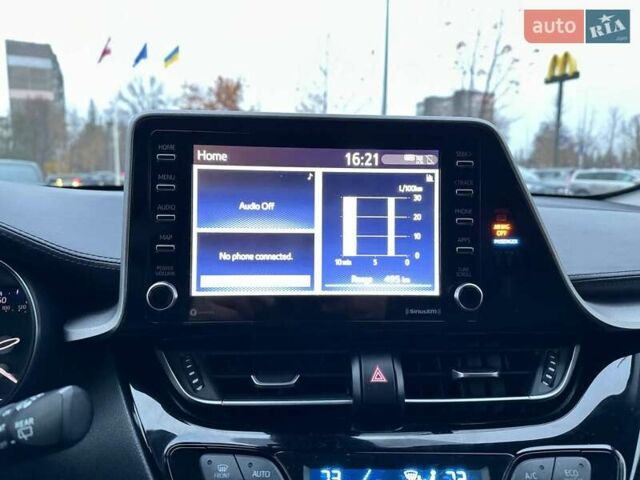 Серый Тойота C-HR, объемом двигателя 2 л и пробегом 57 тыс. км за 20990 $, фото 20 на Automoto.ua