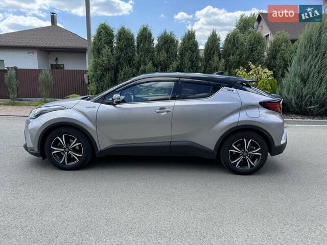 Сірий Тойота C-HR, об'ємом двигуна 2 л та пробігом 110 тис. км за 25700 $, фото 25 на Automoto.ua