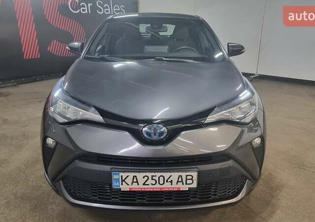 Сірий Тойота C-HR, об'ємом двигуна 1.8 л та пробігом 86 тис. км за 23800 $, фото 1 на Automoto.ua