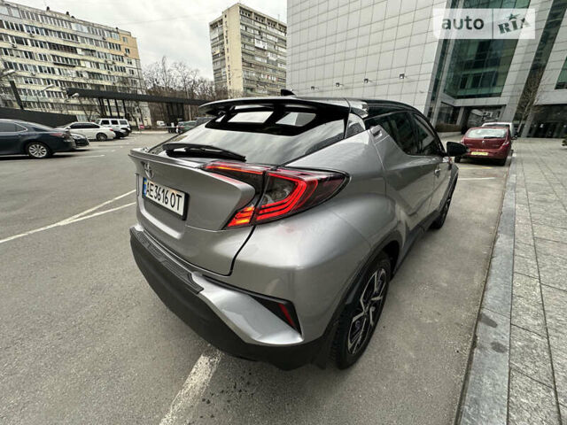 Сірий Тойота C-HR, об'ємом двигуна 2 л та пробігом 29 тис. км за 22999 $, фото 5 на Automoto.ua