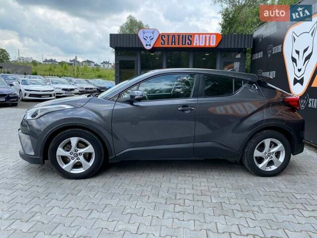 Серый Тойота C-HR, объемом двигателя 1.8 л и пробегом 128 тыс. км за 21300 $, фото 5 на Automoto.ua
