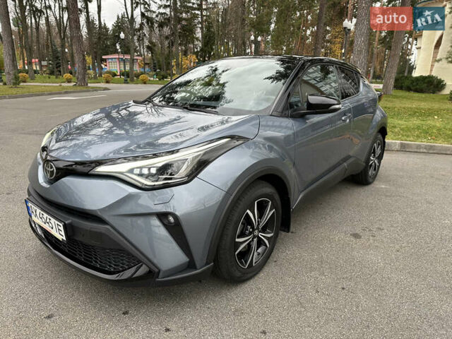 Сірий Тойота C-HR, об'ємом двигуна 1.2 л та пробігом 25 тис. км за 23900 $, фото 4 на Automoto.ua