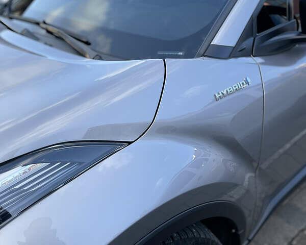Серый Тойота C-HR, объемом двигателя 1.8 л и пробегом 23 тыс. км за 27999 $, фото 17 на Automoto.ua
