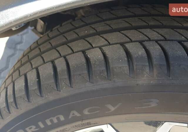 Сірий Тойота C-HR, об'ємом двигуна 1.2 л та пробігом 78 тис. км за 21300 $, фото 5 на Automoto.ua