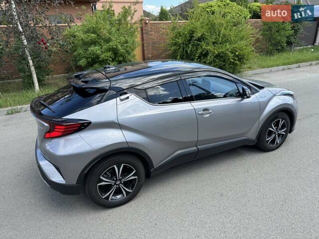 Сірий Тойота C-HR, об'ємом двигуна 2 л та пробігом 110 тис. км за 25700 $, фото 8 на Automoto.ua