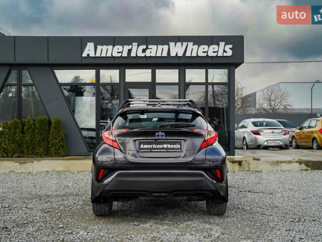 Серый Тойота C-HR, объемом двигателя 2 л и пробегом 28 тыс. км за 22400 $, фото 5 на Automoto.ua