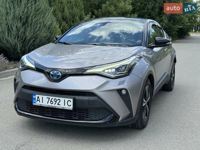 Сірий Тойота C-HR, об'ємом двигуна 2 л та пробігом 110 тис. км за 25700 $, фото 17 на Automoto.ua