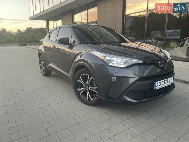 Серый Тойота C-HR, объемом двигателя 1.8 л и пробегом 71 тыс. км за 26500 $, фото 6 на Automoto.ua