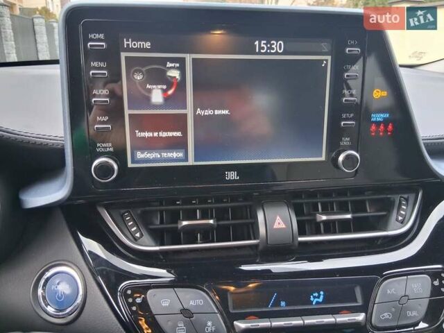 Серый Тойота C-HR, объемом двигателя 1.99 л и пробегом 32 тыс. км за 28200 $, фото 11 на Automoto.ua