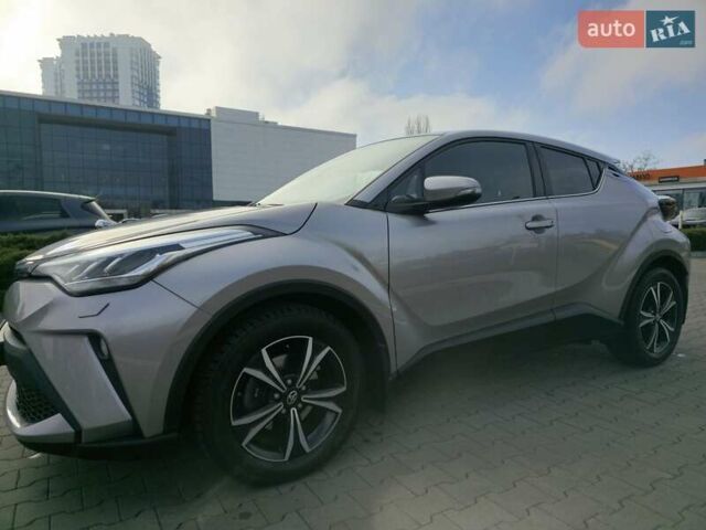 Серый Тойота C-HR, объемом двигателя 1.2 л и пробегом 60 тыс. км за 21900 $, фото 10 на Automoto.ua